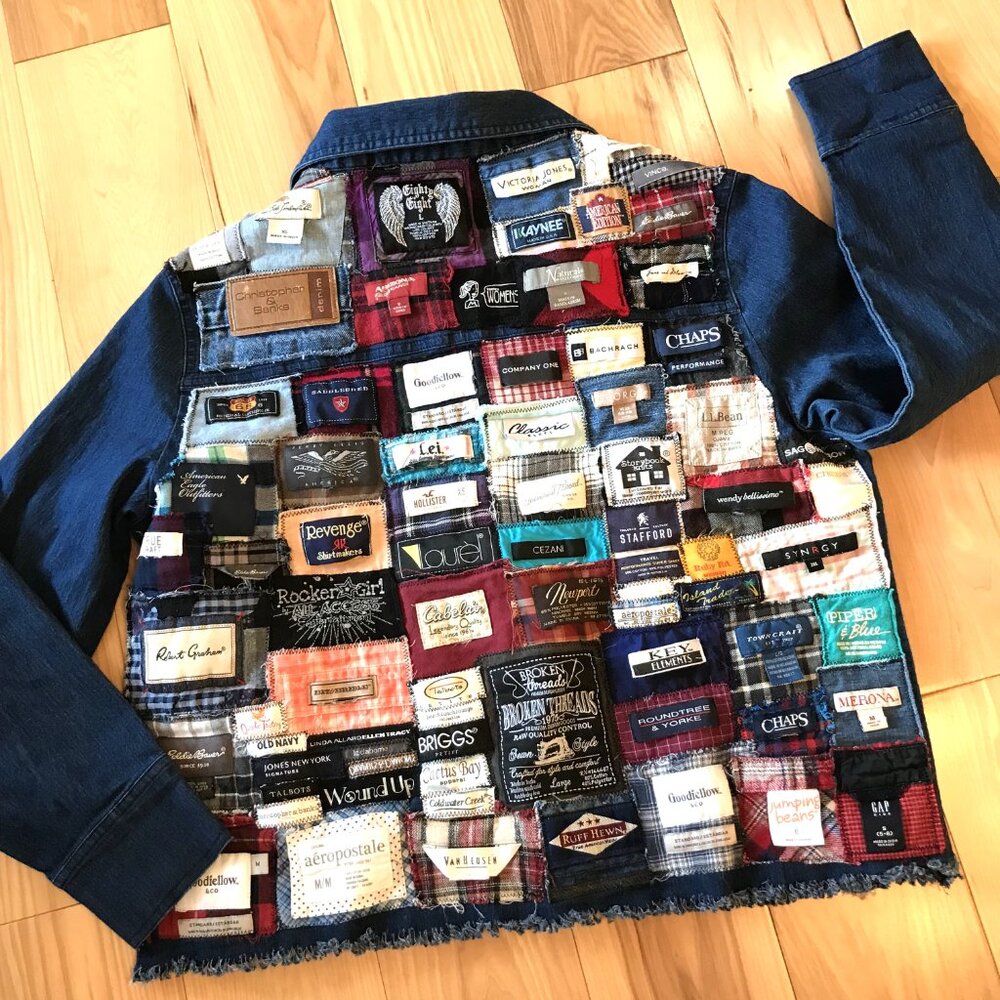 Upcycled Labels Jean Jacket Cropped Shirt Coat, Sewn-On Clothing Labels Sz S - M - Picture 8 of 16